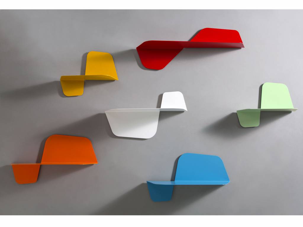 Mensole da muro: un tocco di design per le pareti Mensole design moderno