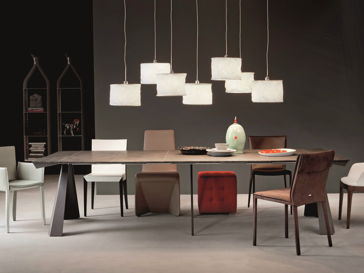 Idee da salotto: tavoli consolle allungabili di design