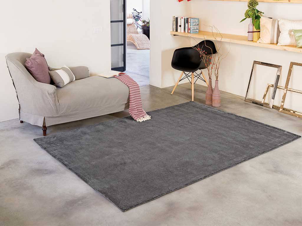 Tappeti moderni: 4 spunti per arredare il salotto Tappeto salotto moderno