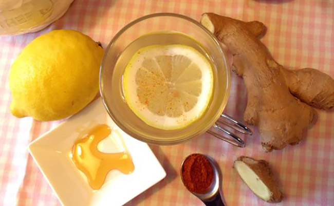 angolo relax in casa per bere una tisana zenzero e limone