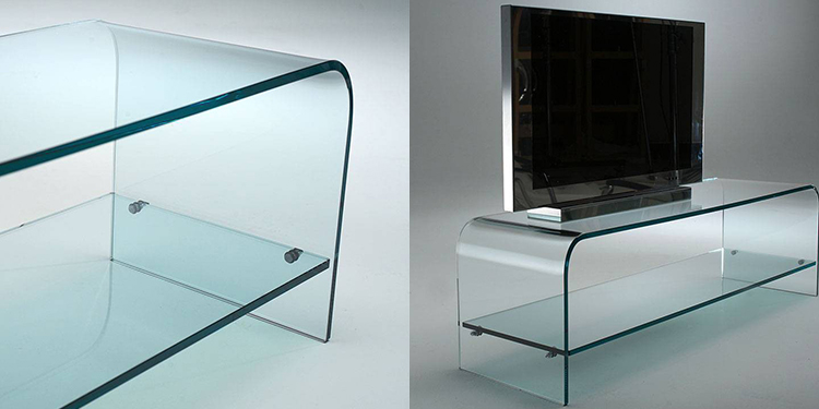 mobili in vetro curvato