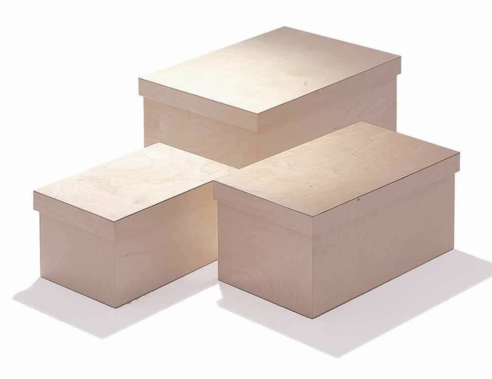 scatola per vestiti in legno