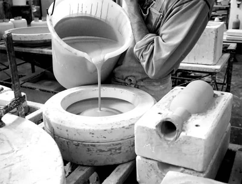 produzione artigianale di ceramica
